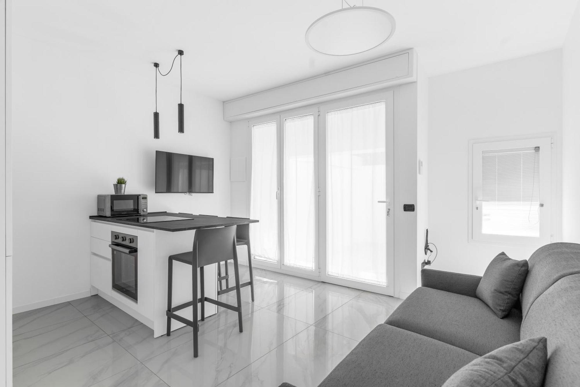 Mi Casa - Appartamento In Ponte Nuovo มิลาน ภายนอก รูปภาพ